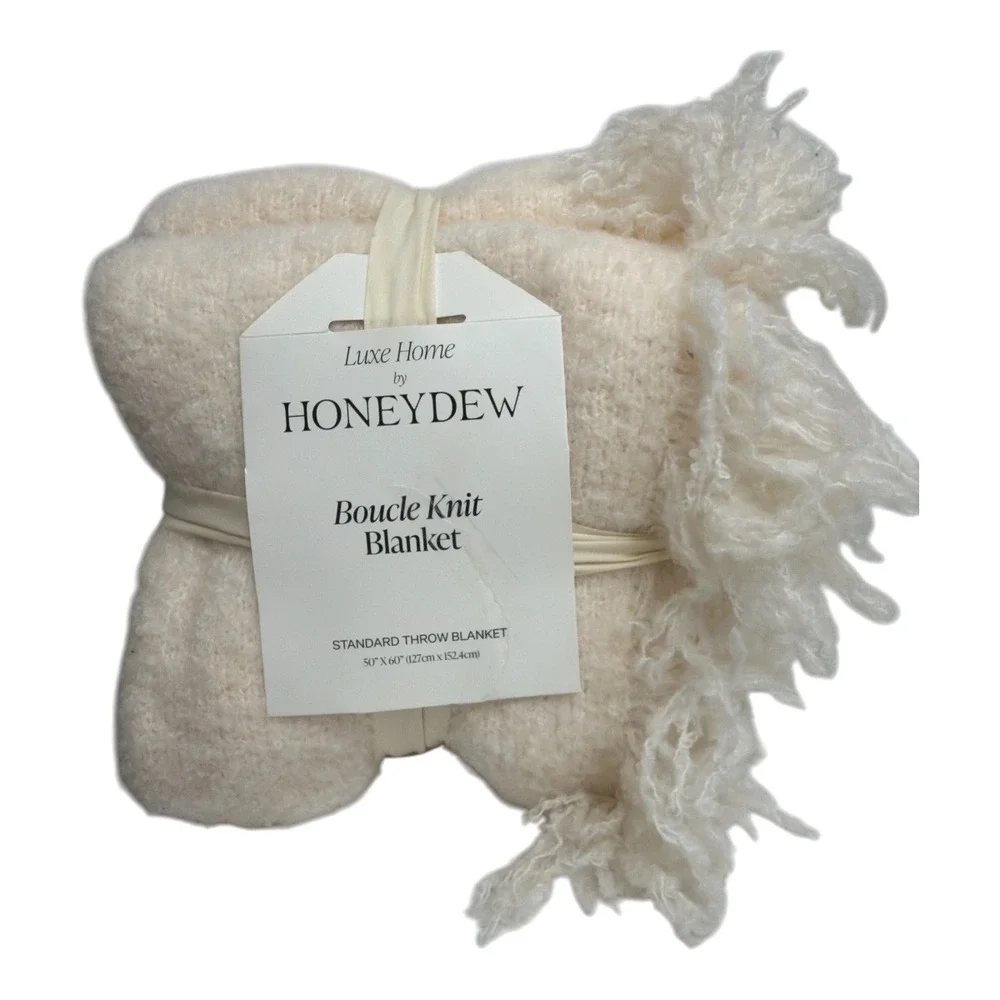 Nordstrom Luxe Home by Honeydew Boucle Knit Blanket NWT 50